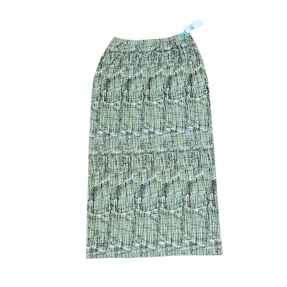 Elegant Green Skirt Size L